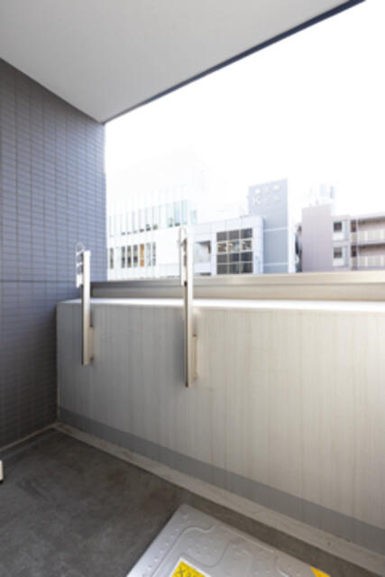 バルコニー　※写真は同タイプ住戸です。