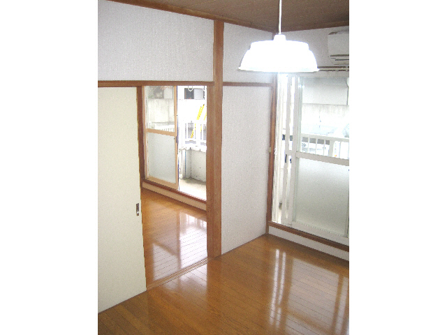 その他部屋・スペース　日差しが差し込みます