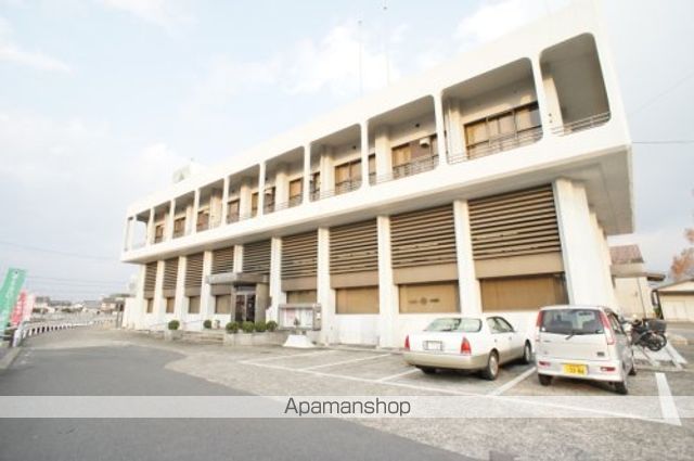 銀行　ＪＡならけん二階堂支店（銀行）まで621m