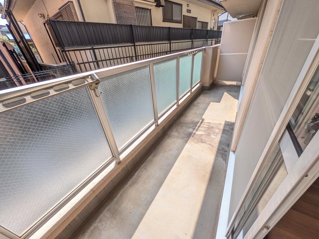 ＪＲ横浜線 長津田駅 徒歩8分 3階建 築35年の内装写真