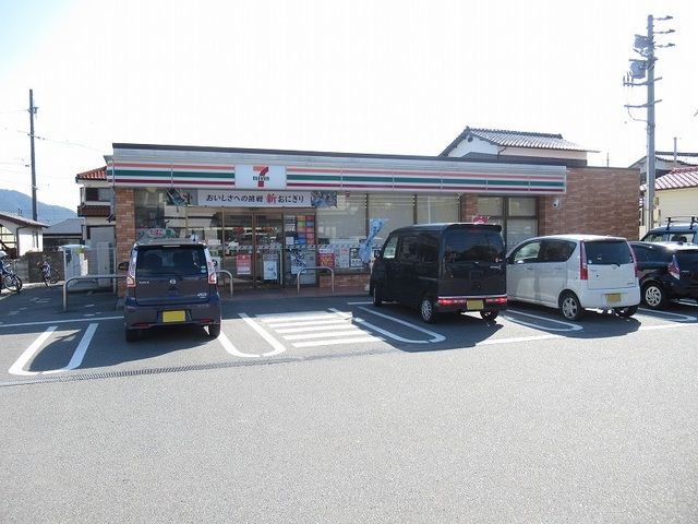 コンビニ　セブンイレブン防府牟礼店（コンビニ）まで900m
