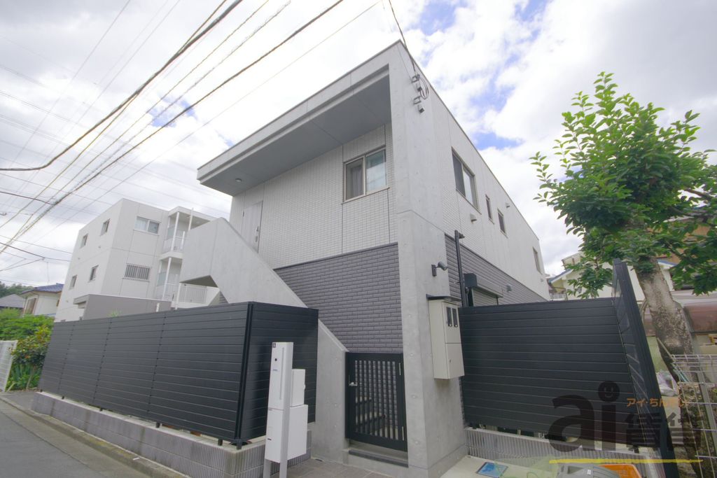 京王線 仙川駅 徒歩19分 築3年