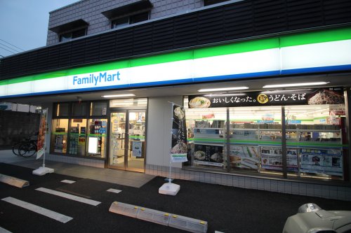 コンビニ　ファミリーマート 市川曽谷一丁目店（コンビニ）まで565m