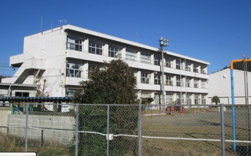 小学校　掛川市立日坂小学校（小学校）まで2948m
