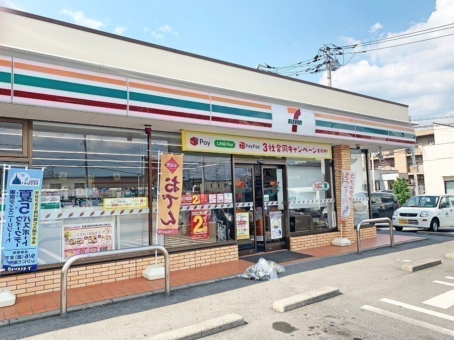 コンビニ　セフ?ンイレフ?ン竜王万才店（コンビニ）まで733m