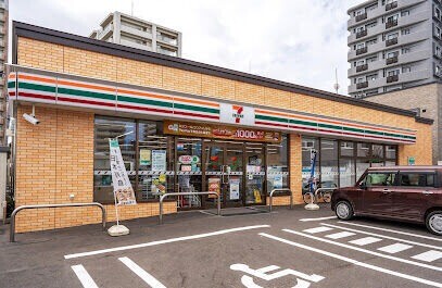 コンビニ　セブンイレブン札幌平岸1条環状通店（コンビニ）まで185m