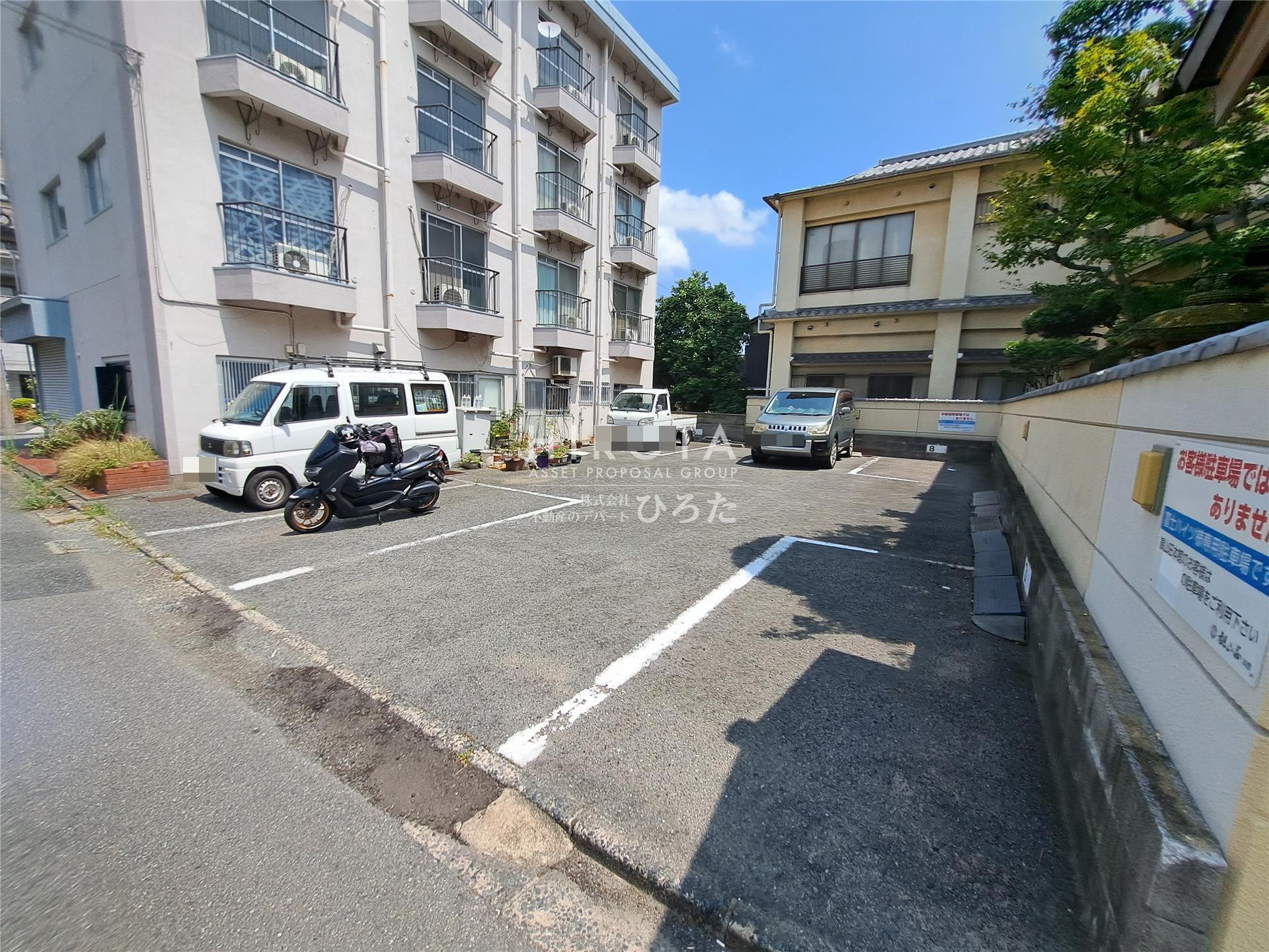 駐車場