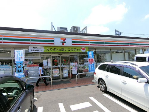コンビニ　セブンイレブン三鷹南原店（コンビニ）まで429m