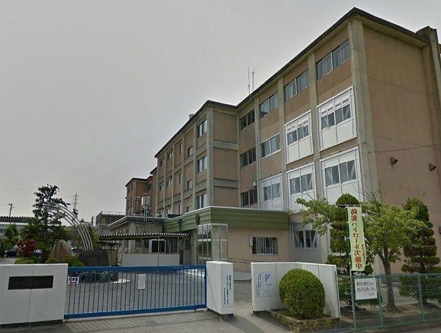 小学校　浜松市立有玉小学校（小学校）まで400m