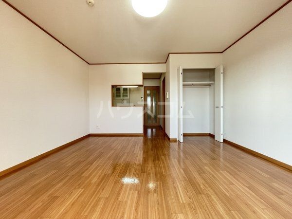 ベルクレスト大岩 参番館の内装写真