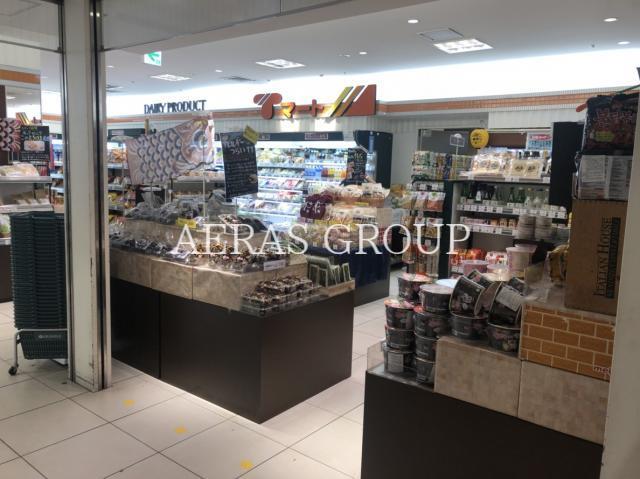 スーパー　Tマート蒲田店（スーパー）まで381m