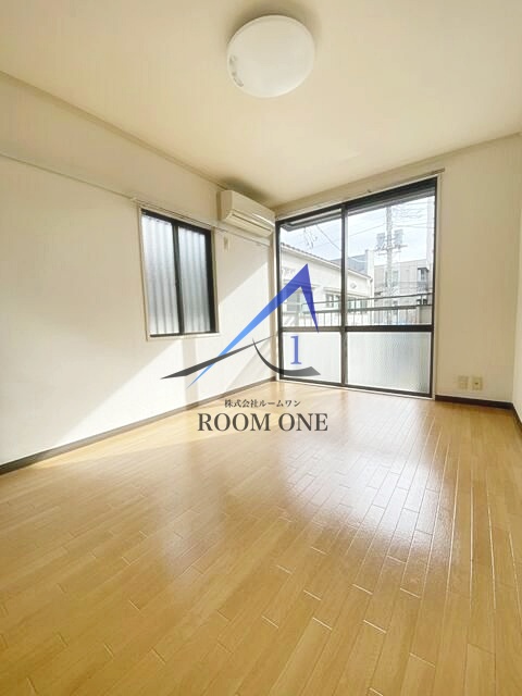 居室・リビング　洋室のお部屋です。