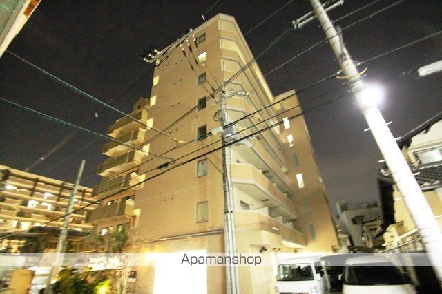 東明マンション新東の外観写真