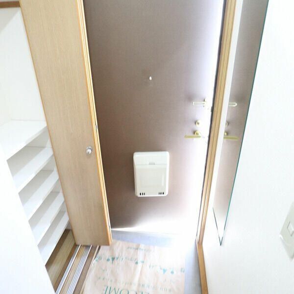 玄関　別部屋参考写真