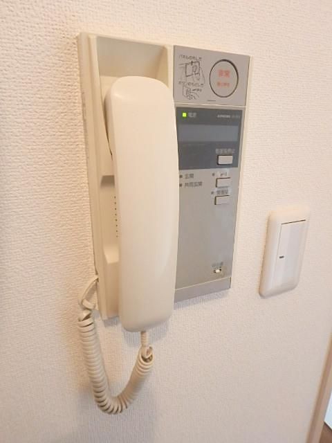 セキュリティ　★南向き日当たり良好！★川崎駅徒歩圏内！★