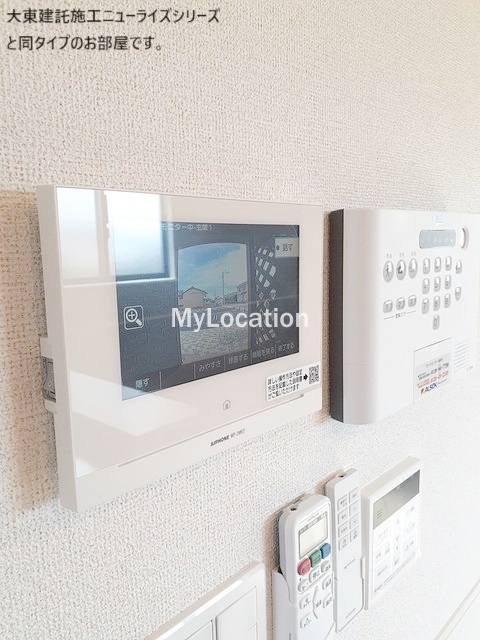セキュリティ　☆モニター付きインターホンです☆