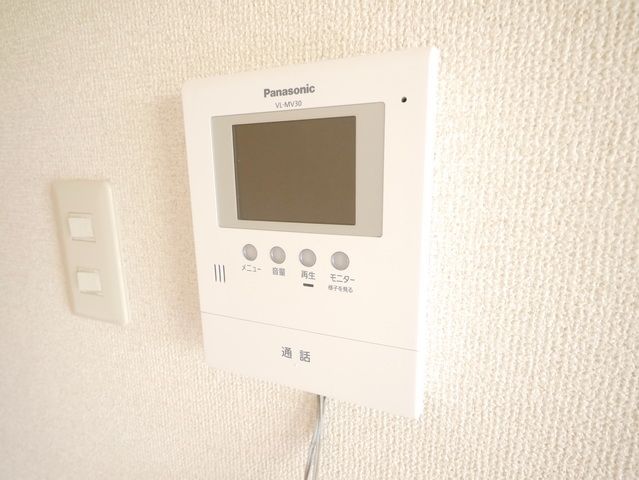 セキュリティ　同物件別部屋写真
