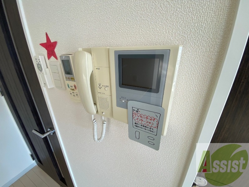セキュリティ　モニター付きインターホンでセキュリティも安心です！