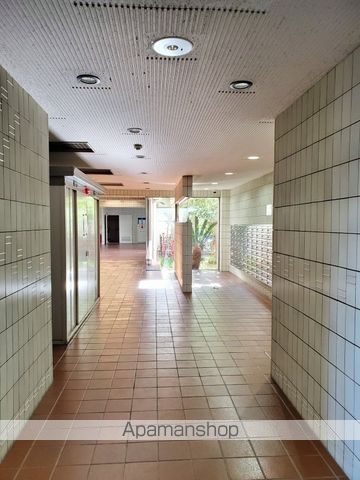 ロビー　ロビー