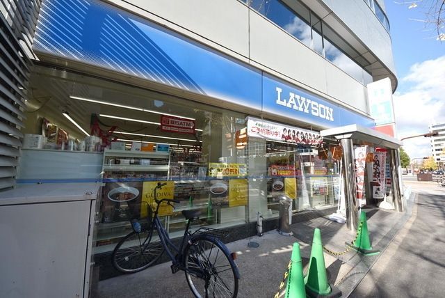 コンビニ　ローソン博多祇園町店（コンビニ）まで558m