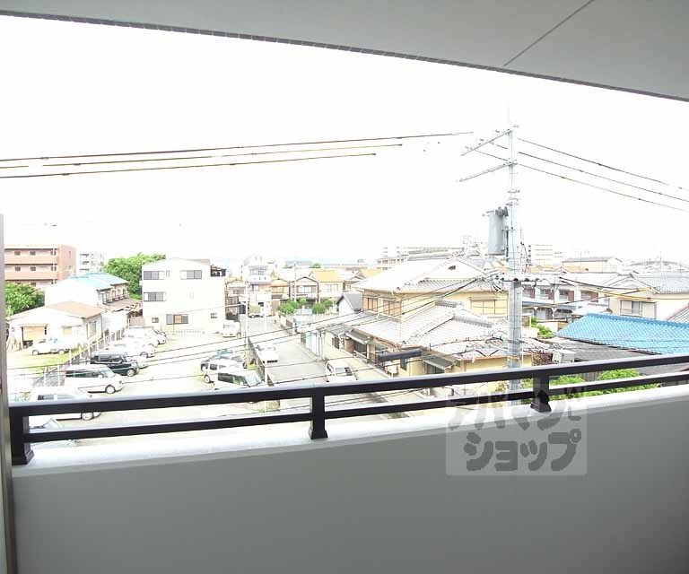 眺望　周辺はとても静かな住宅地です。