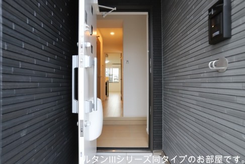 玄関　ラヴィアンローズ(Good Home)イメージ画像