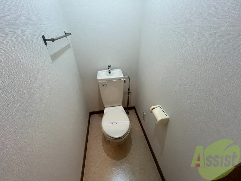 トイレ　清潔感があり安心して使用できるトイレになっておりました。