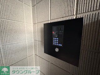 セキュリティ　エントランス
