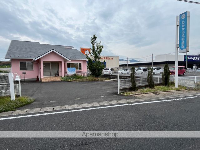 病院　たなか小児科医院（病院）まで742m