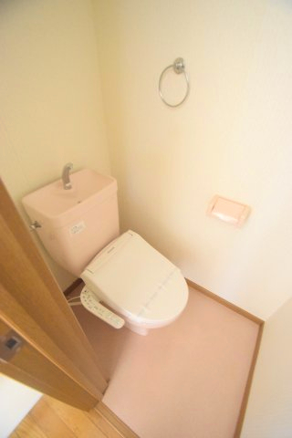 トイレ　シンプルで使いやすいトイレです