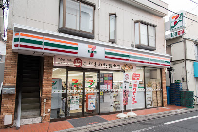 コンビニ　セブンイレブン 中野上高田3丁目店（コンビニ）まで165m