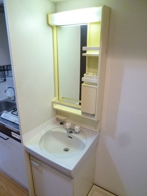 洗面設備　（別タイプ参考写真）ＲｉｖｅｒＳｔｏｎｅＰｌａｚａ　豊島区千