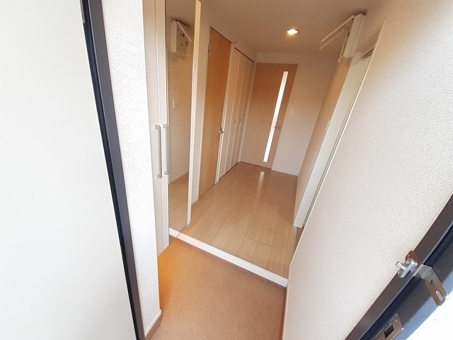 玄関　別号室イメージ
