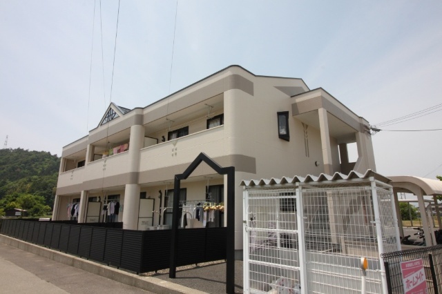 建物外観　充実設備