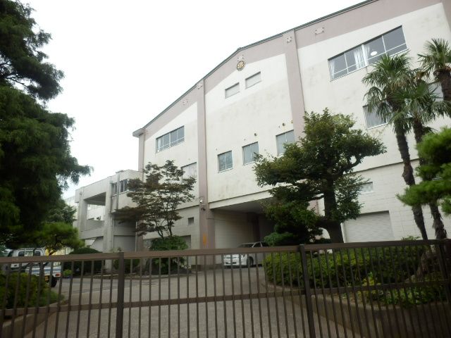 小学校　船橋市立二宮小学校（小学校）まで547m