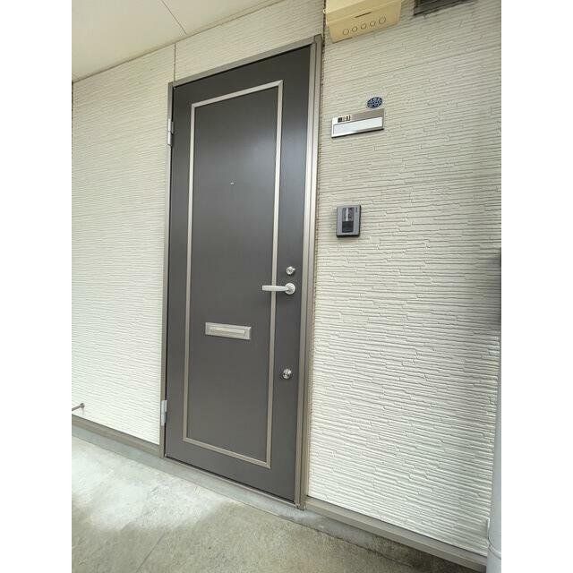 玄関　物件画像
