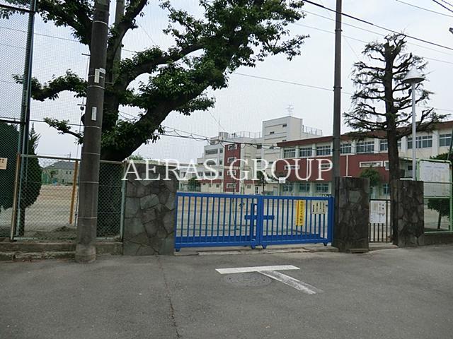 中学校　小金井市立緑中学校（中学校）まで488m