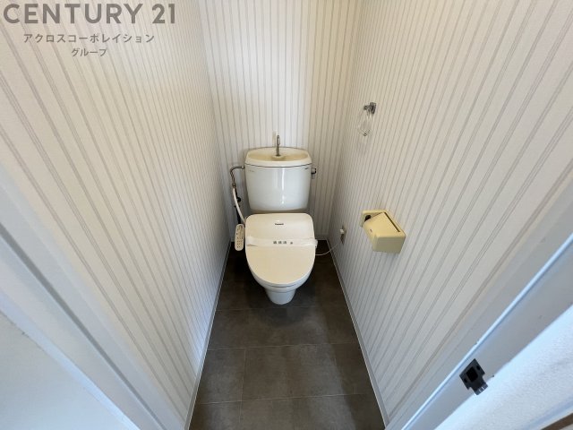 トイレ　ウォシュレット付きのトイレです♪