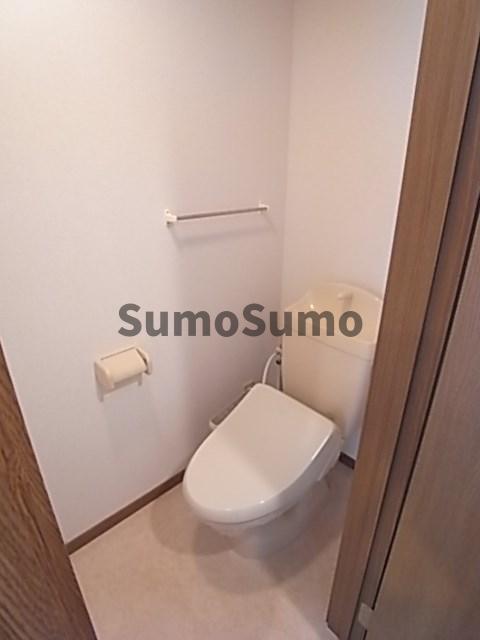 トイレ　清潔感のあるトイレです