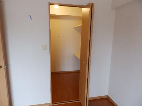収納　収納