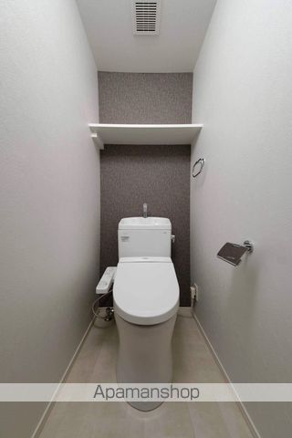 地下鉄七隈線 博多駅 徒歩13分 14階建 築4年のトイレ写真