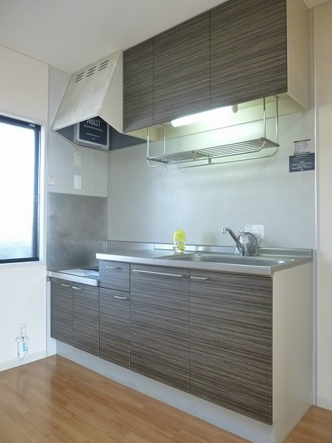 キッチン　写真は203号室です（参考）
