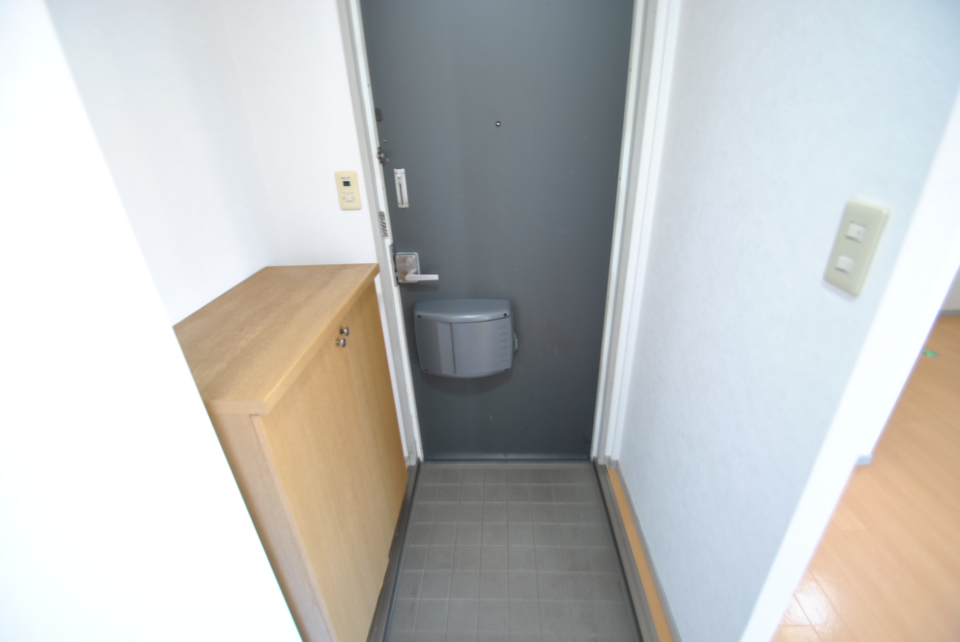 玄関　他室参考写真・現況優先