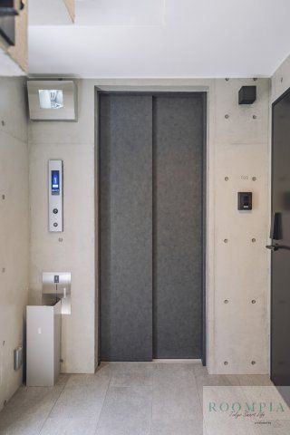 ロビー