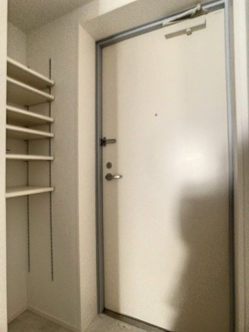 玄関　玄関です。