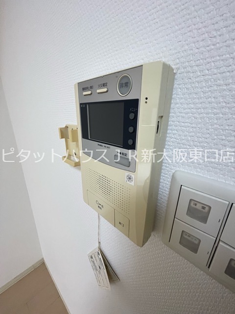 地下鉄御堂筋線 新大阪駅 徒歩5分 15階建 築18年のその他写真