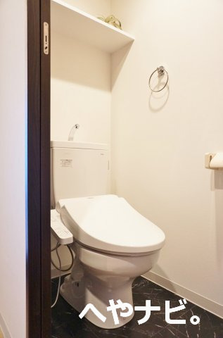 トイレ　※別号室写真です。