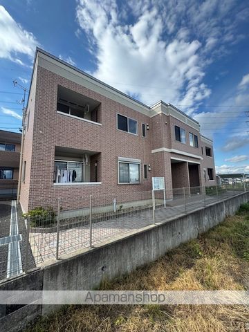 地下鉄鶴舞線 赤池駅 バス乗車時間：30分 最寄りバス停で下車 徒歩6分 築13年