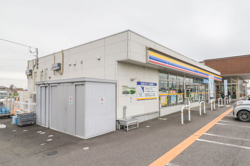 コンビニ　ミニストップ伊勢崎境百々店（コンビニ）まで803m