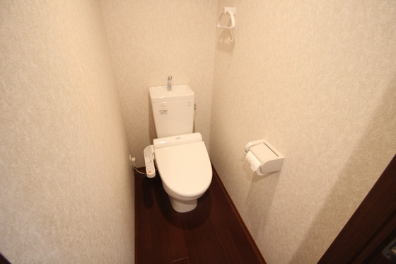 トイレ　※別部屋の写真です